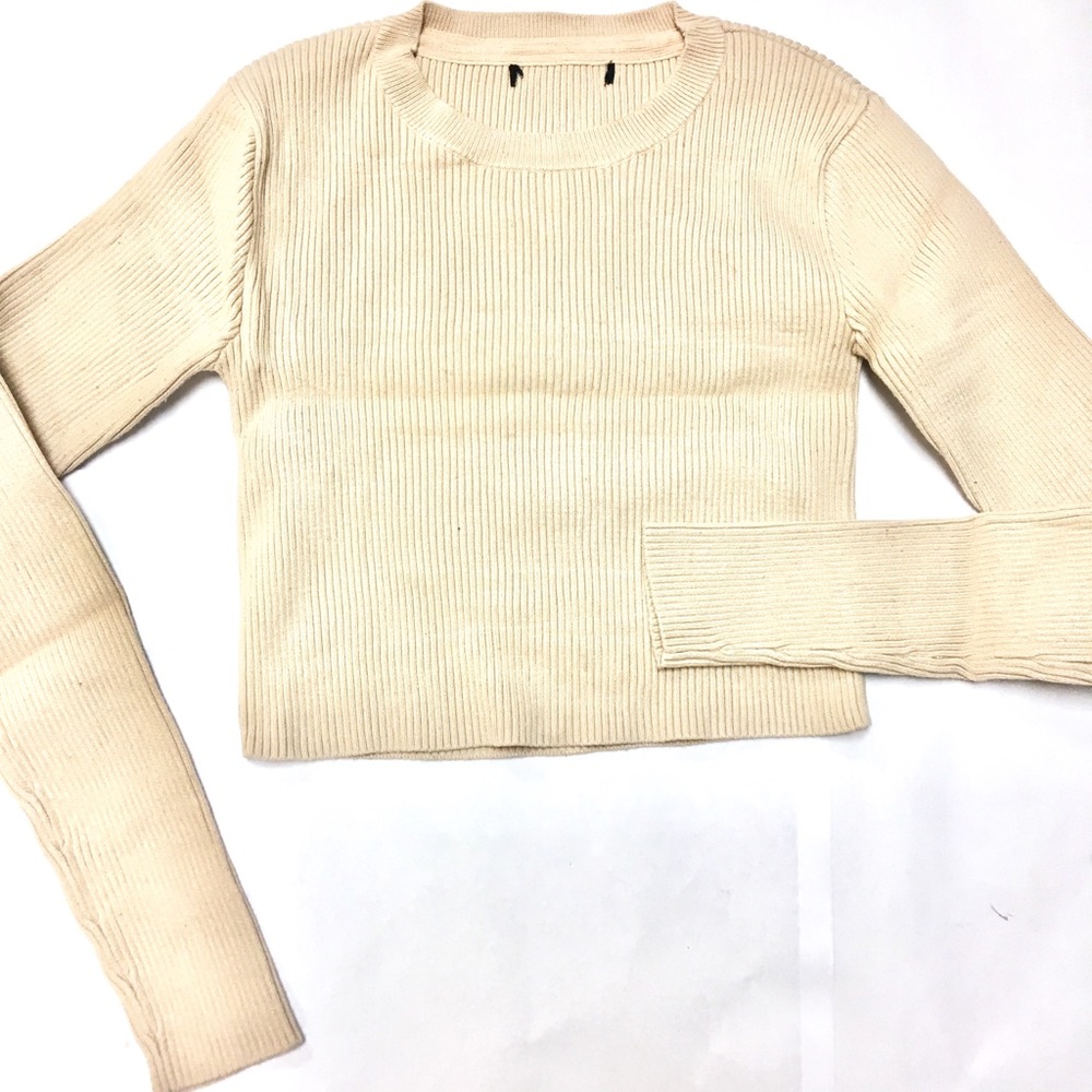 Small crop ribbed sweater knit top